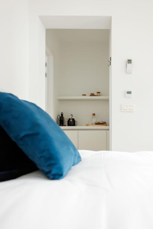 Apl8 St-Anna B&B Bruges Esterno foto